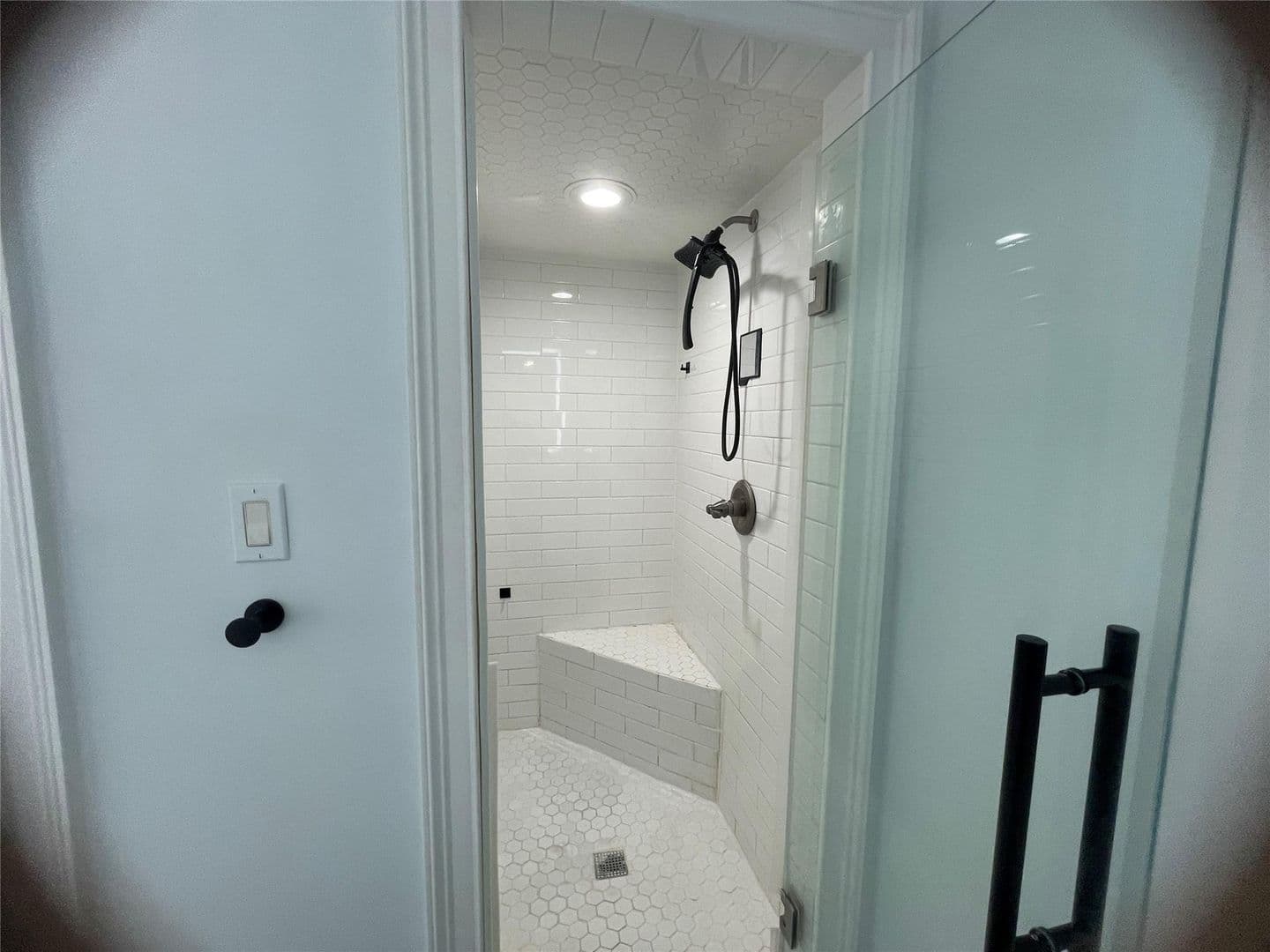 Dallas House: 12112 Cross Creek Dr