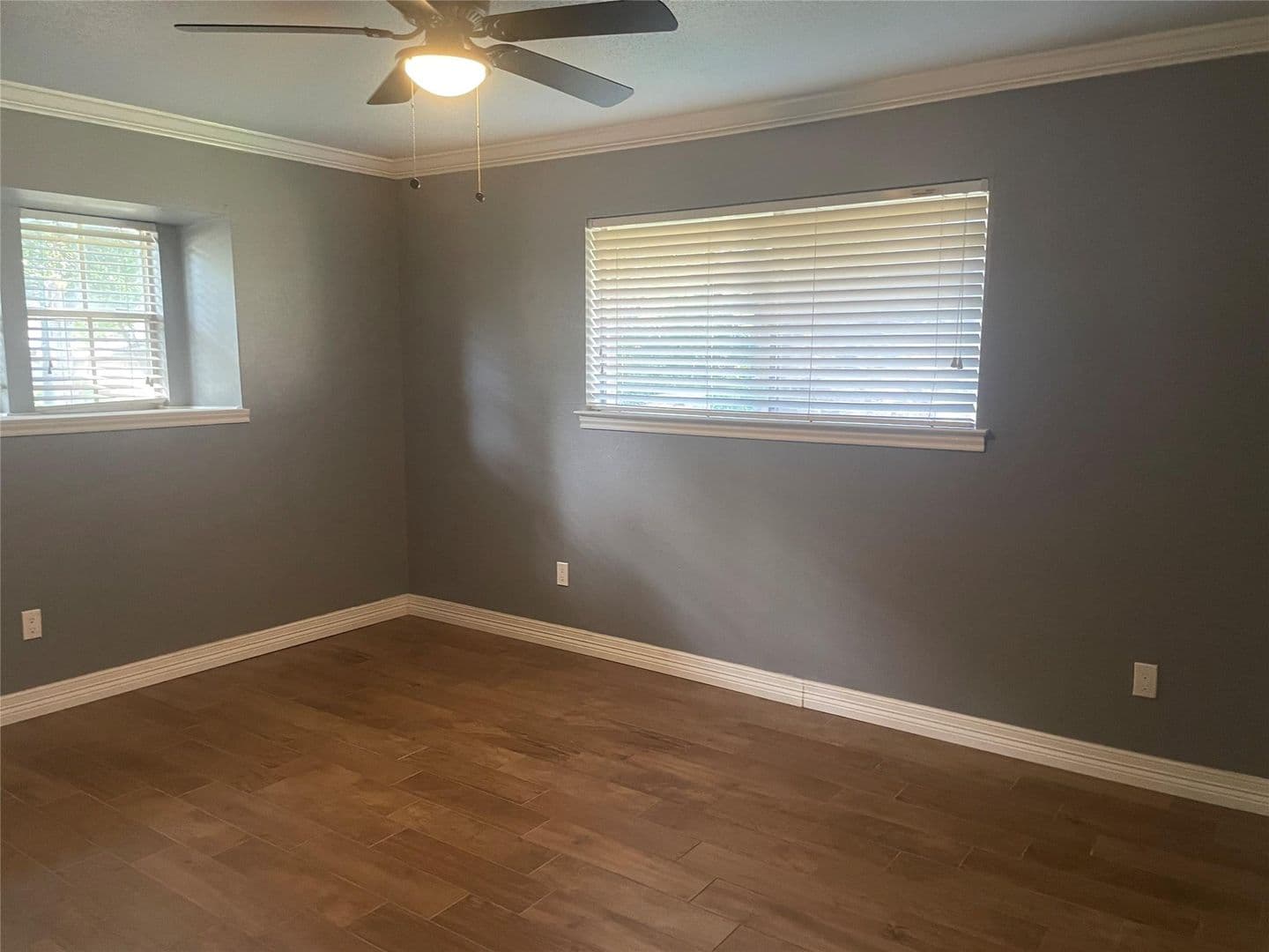 Dallas House: 12112 Cross Creek Dr