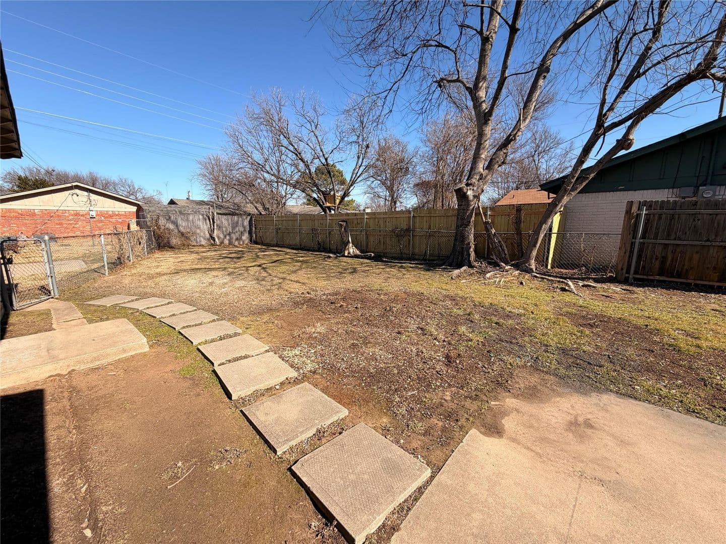 Hurst House: 1416 Norwood Drive