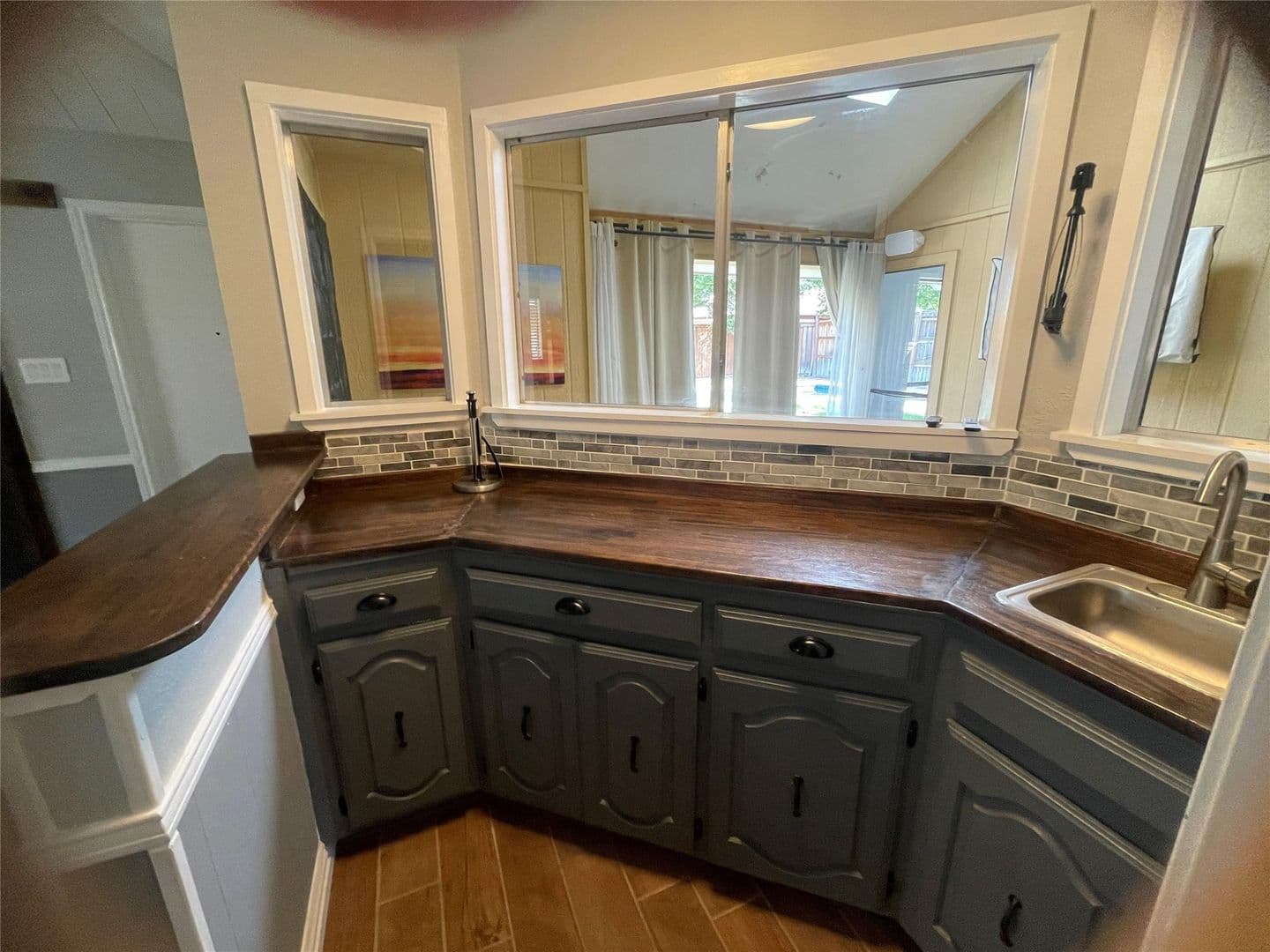 Dallas House: 12112 Cross Creek Dr