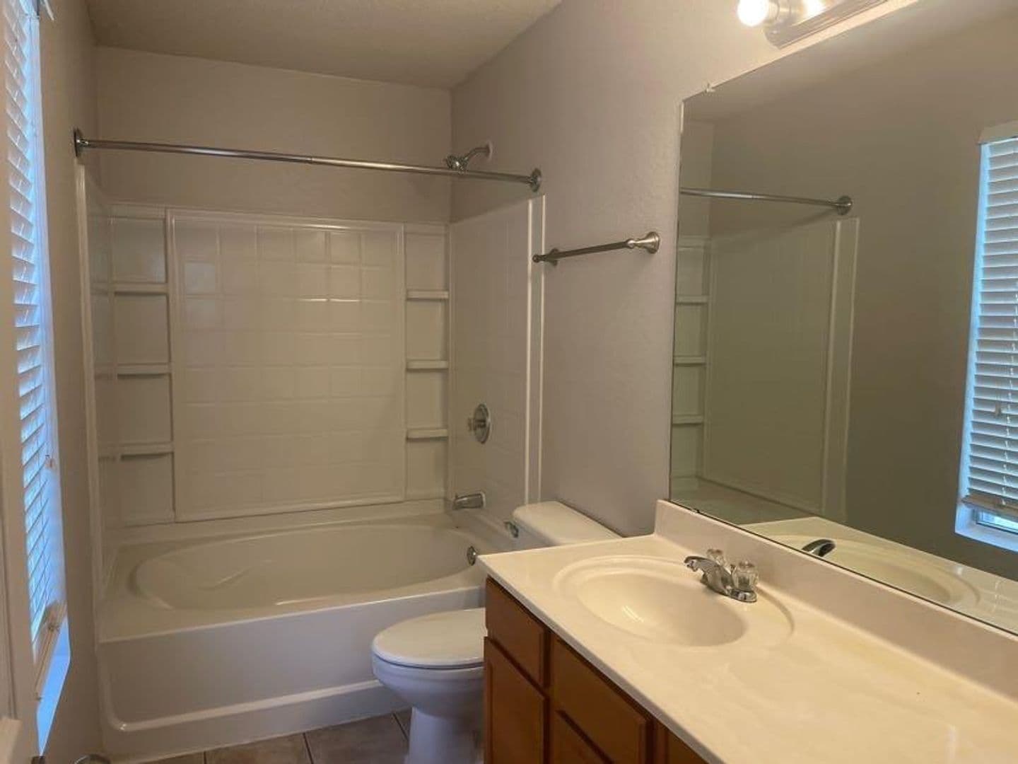 Saginaw House: 820 Eagle Drive