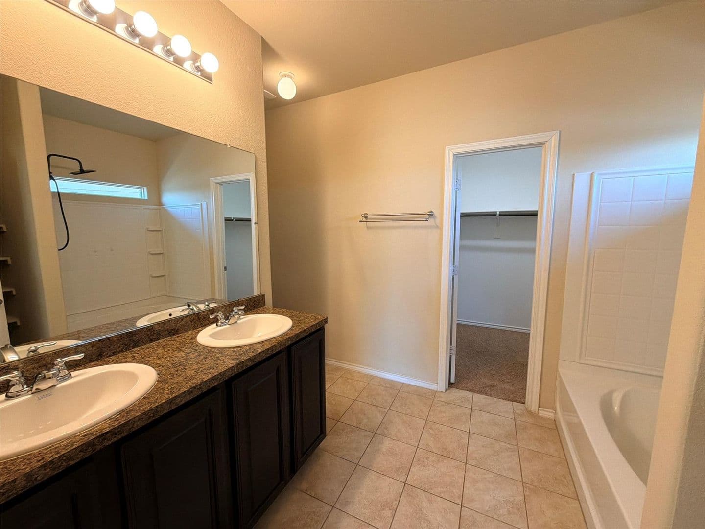 Fort Worth House: 1137 Colchester Ct.