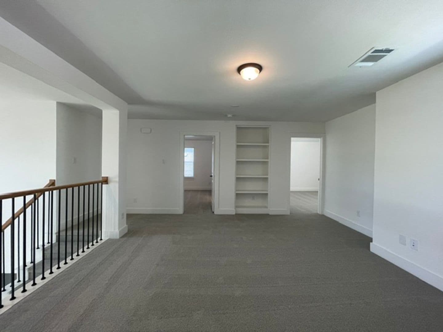 Midlothian House: 3714 Milwaukee Ave