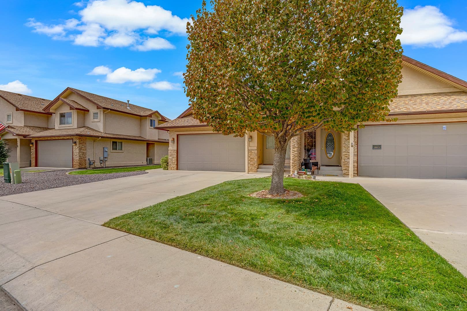 Palisade House: 832 Montclair Drive