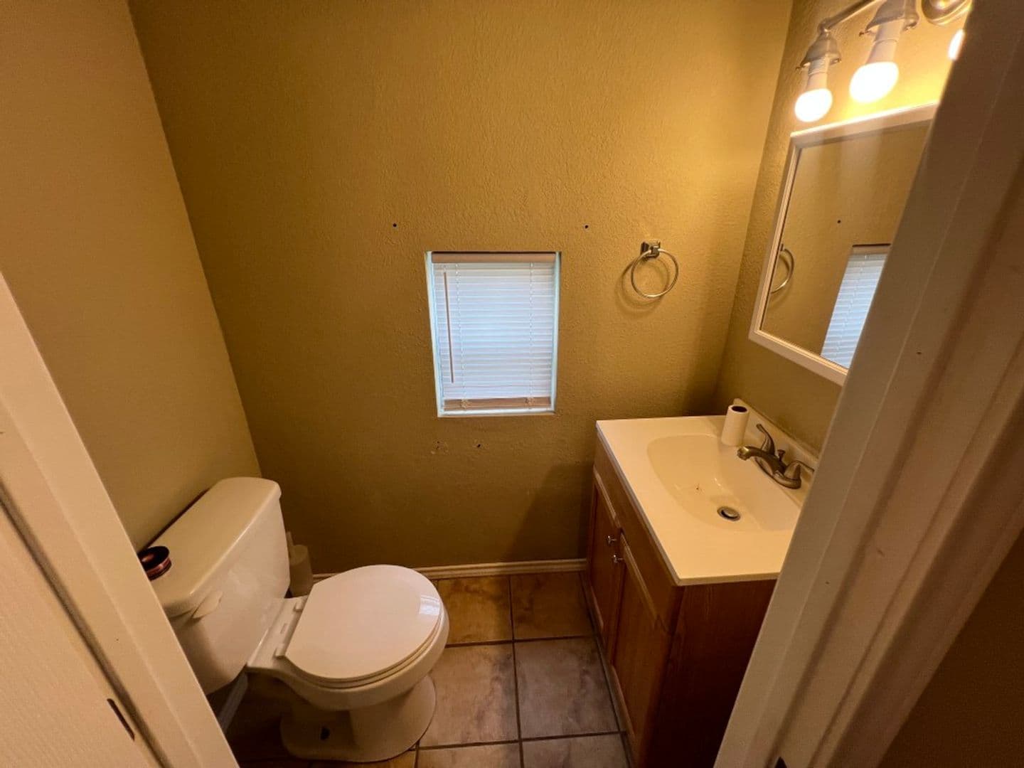 San Antonio House: 9676 Hildebrandt Rd