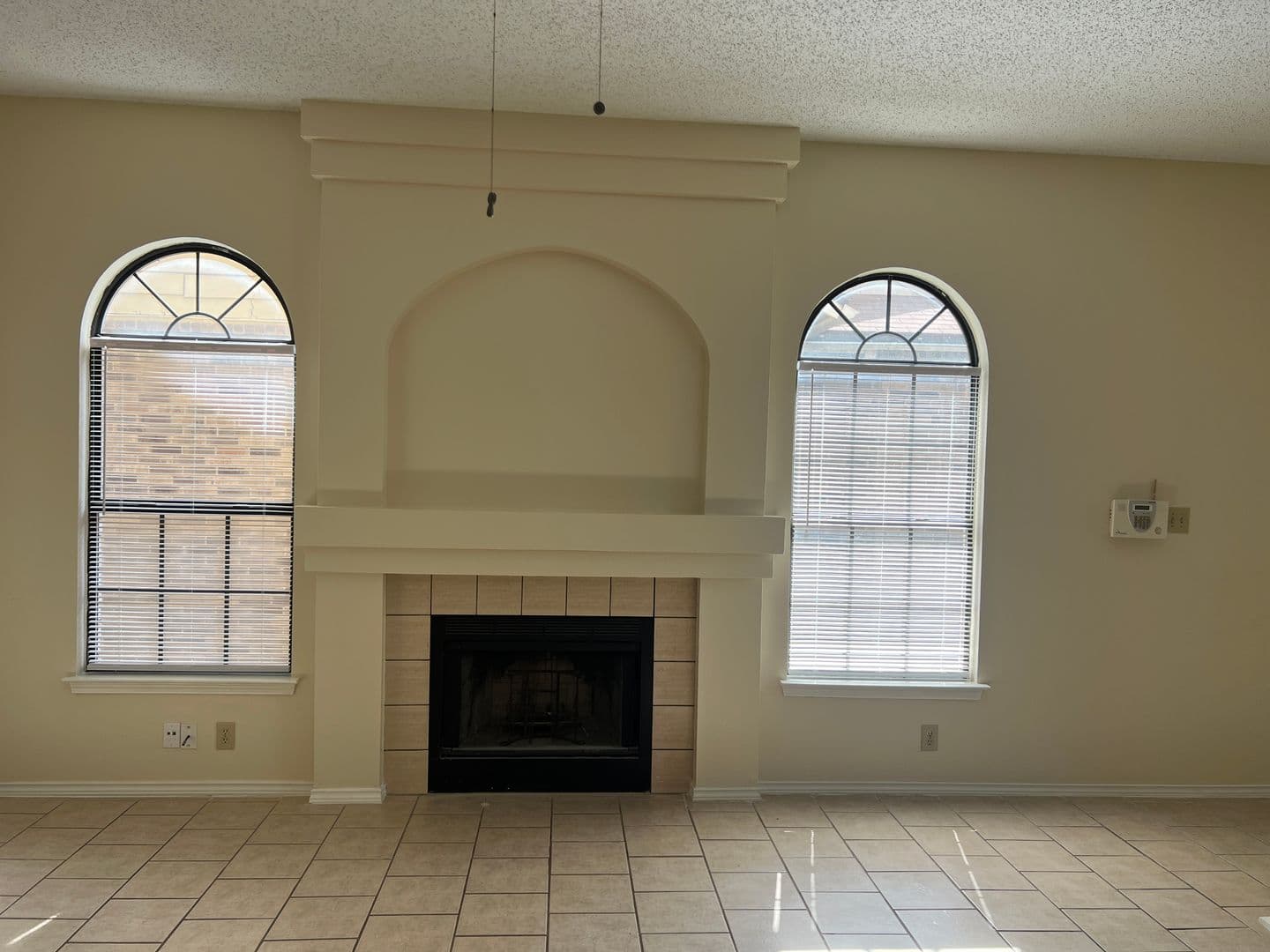 San Antonio House: 9951 Echo Plain