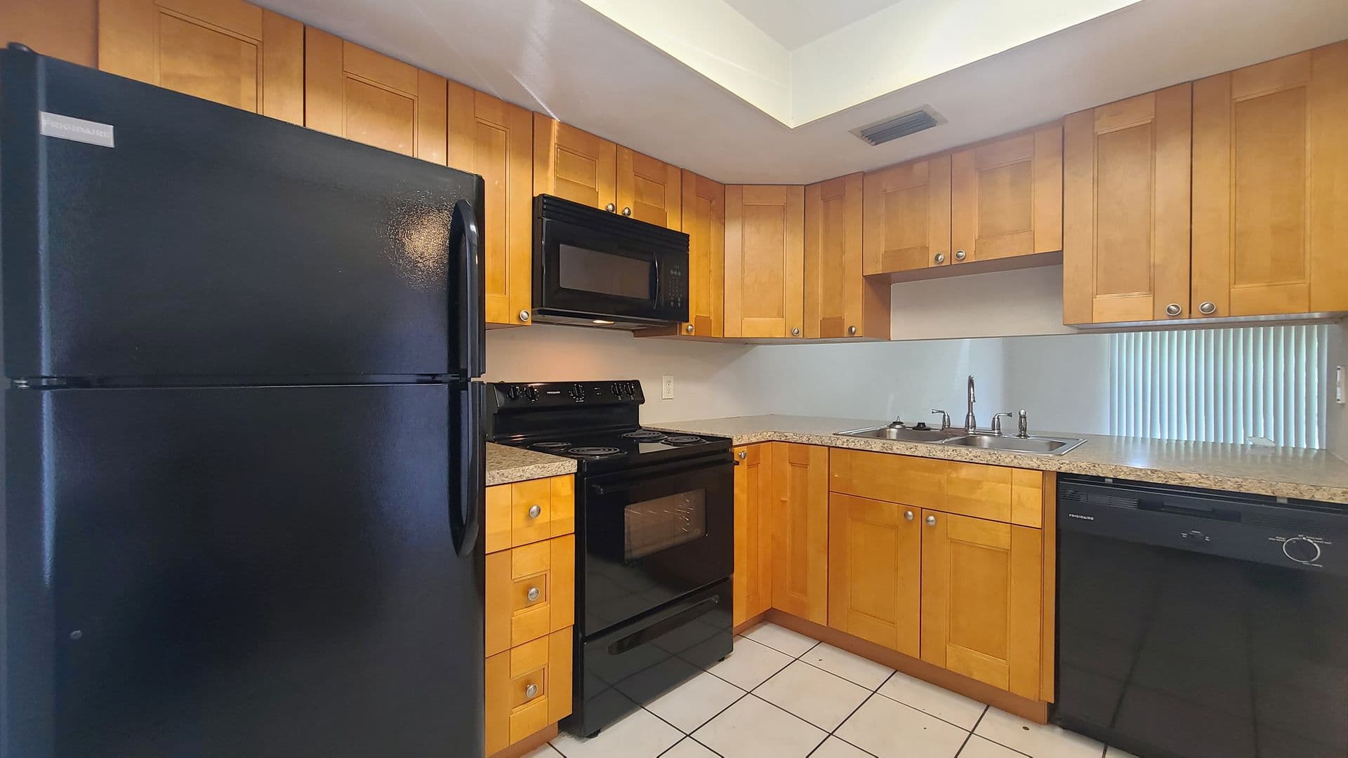 Tampa Condo: 5003 Terrace Palms Circle