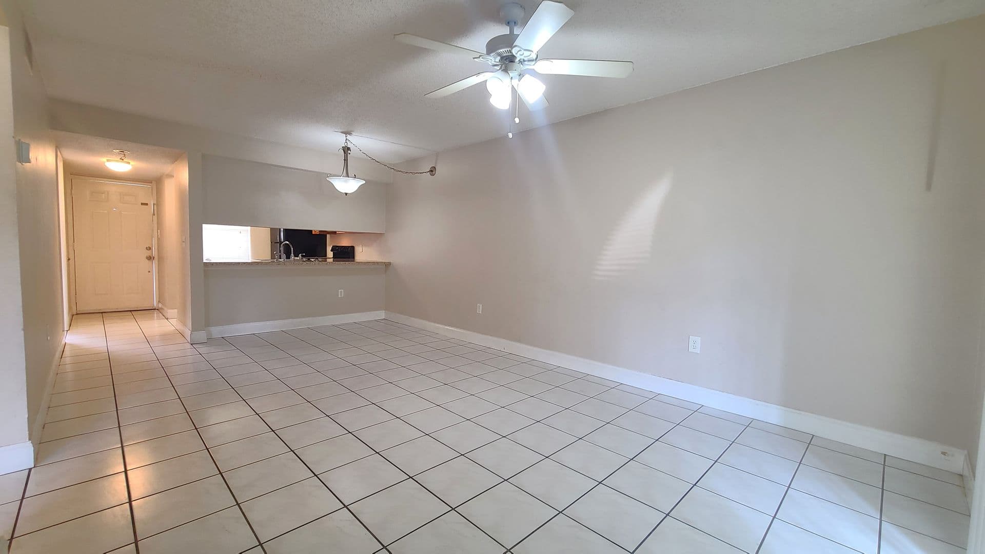Tampa Condo: 5003 Terrace Palms Circle