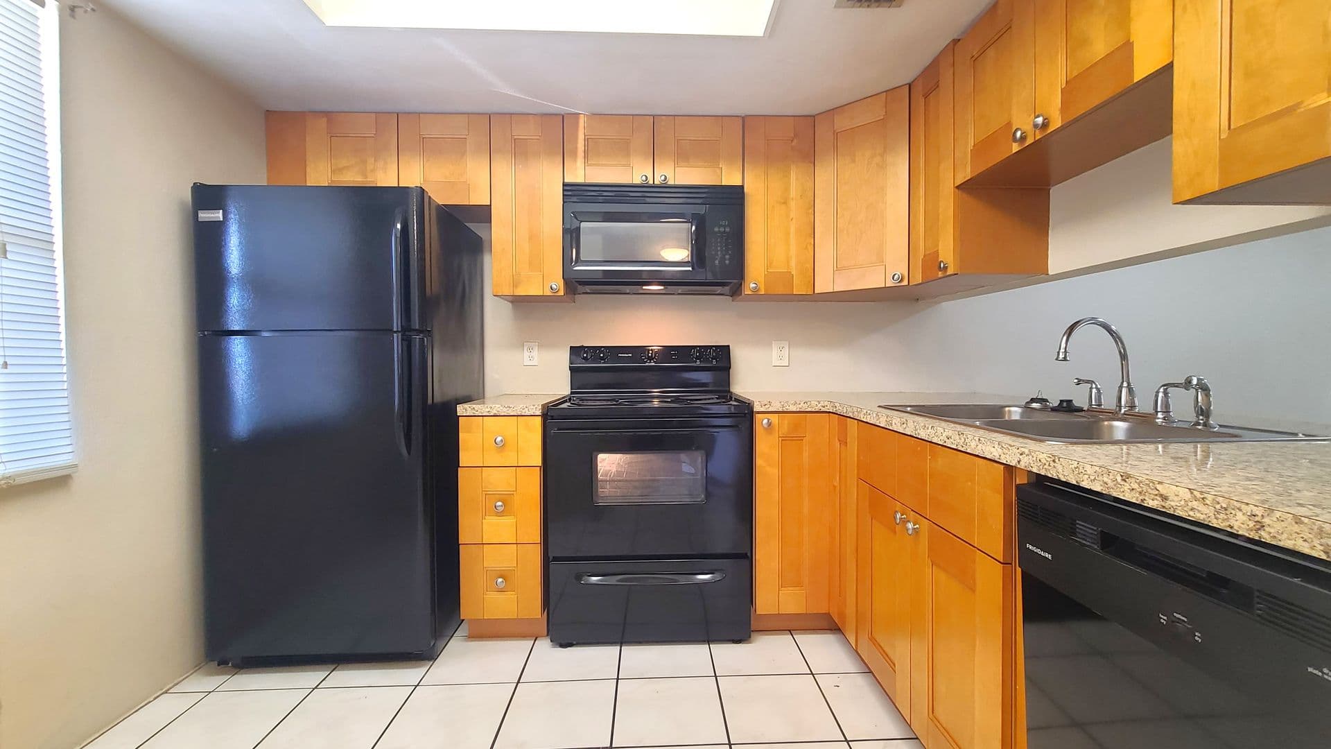 Tampa Condo: 5003 Terrace Palms Circle