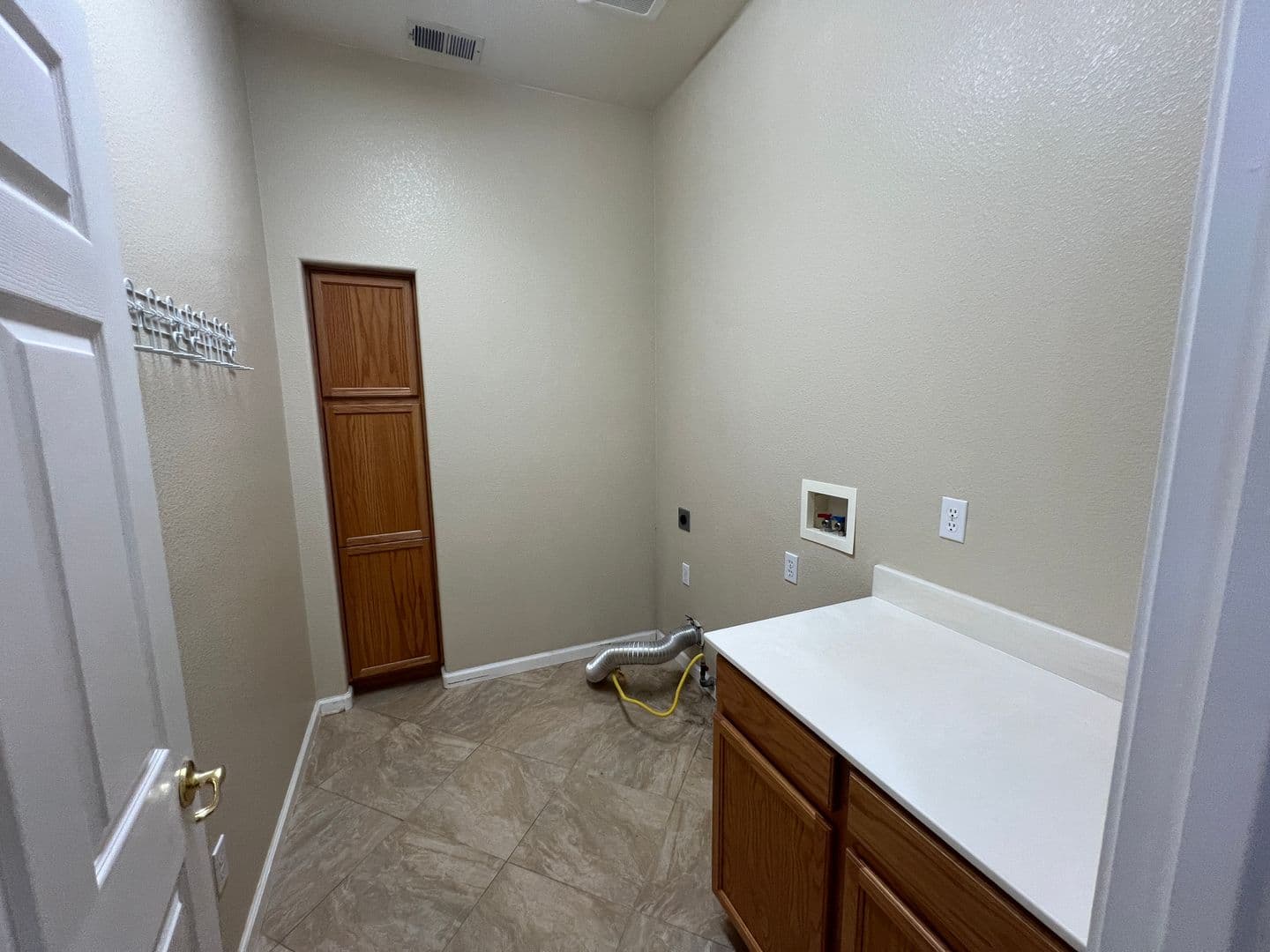 Modesto House: 2401 Latour Ct
