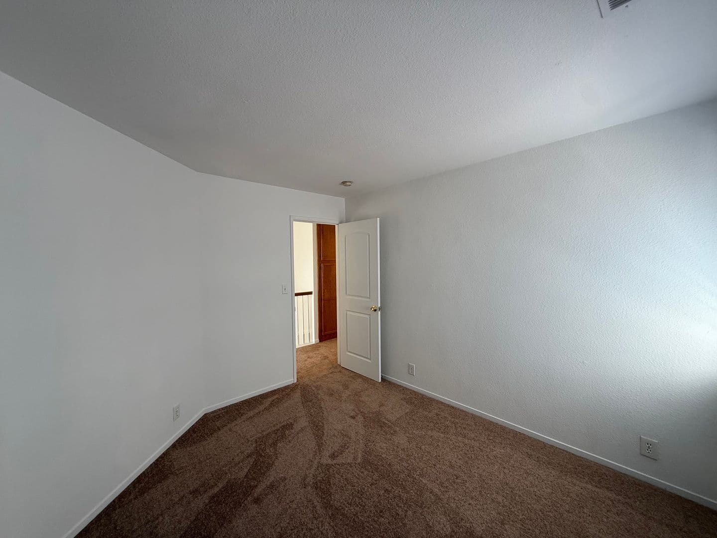 Modesto House: 3904 Wilkesboro Ave
