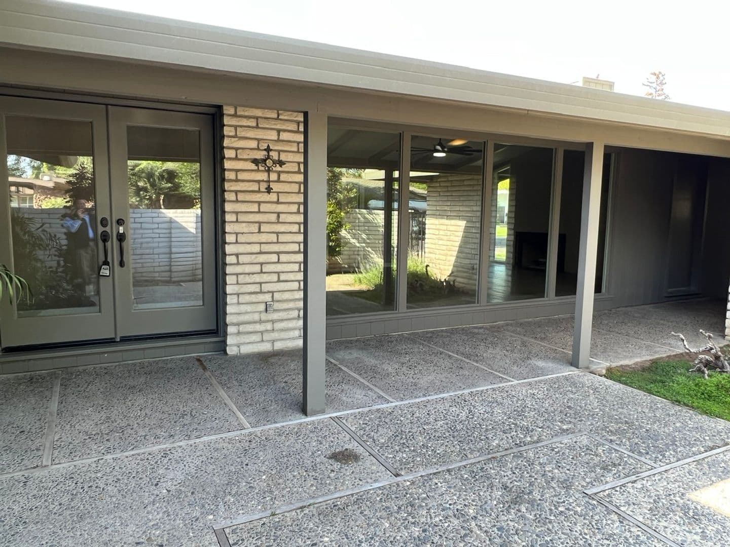 Modesto House: 418 Wentworth Ln