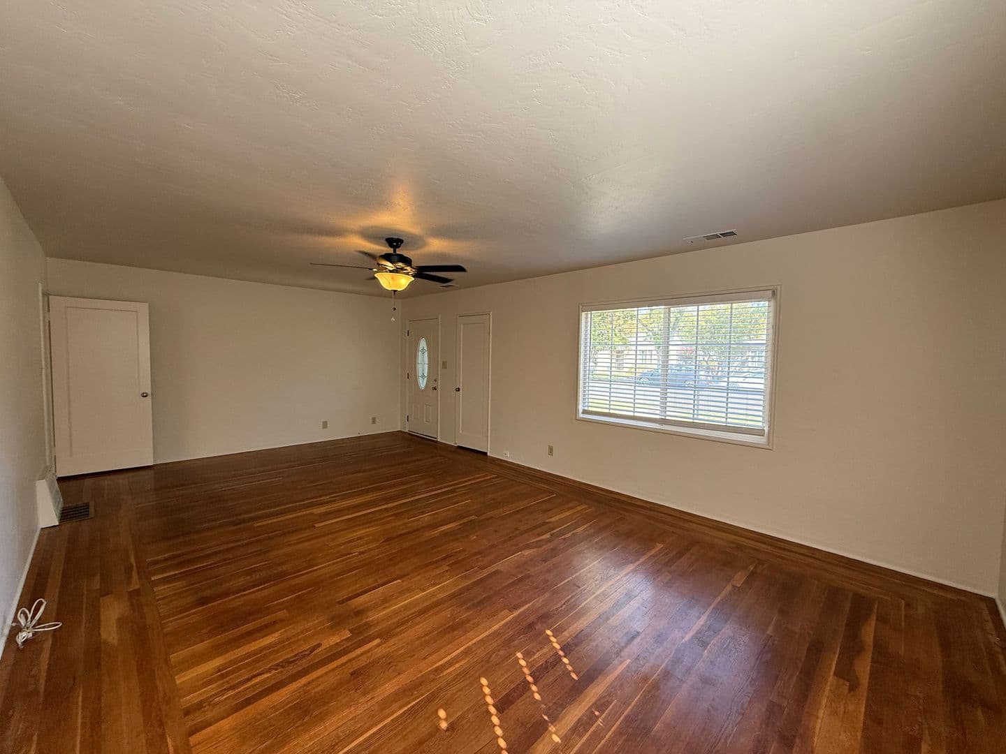 Modesto House: 517 El Cajon Ave