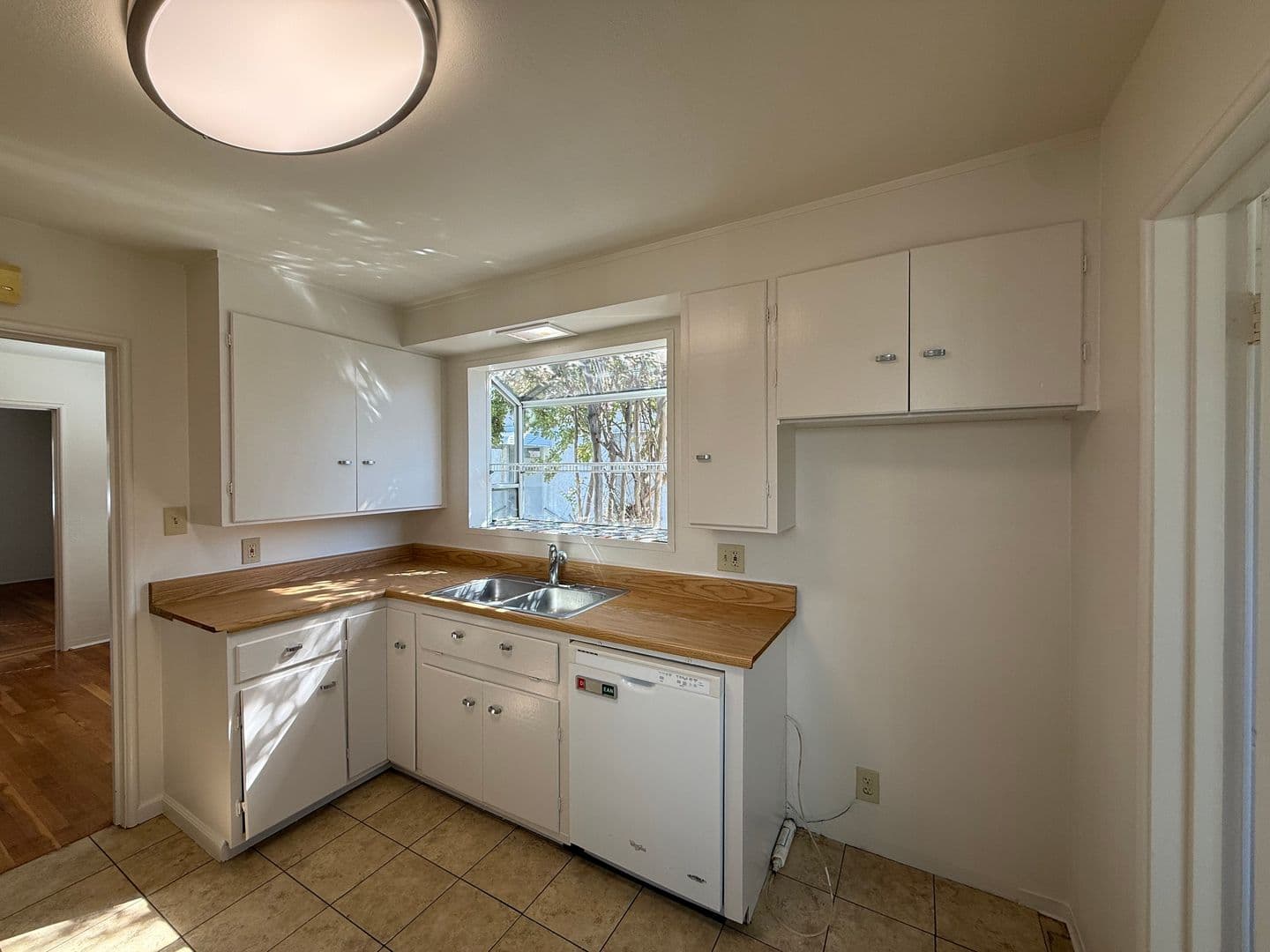 Modesto House: 517 El Cajon Ave