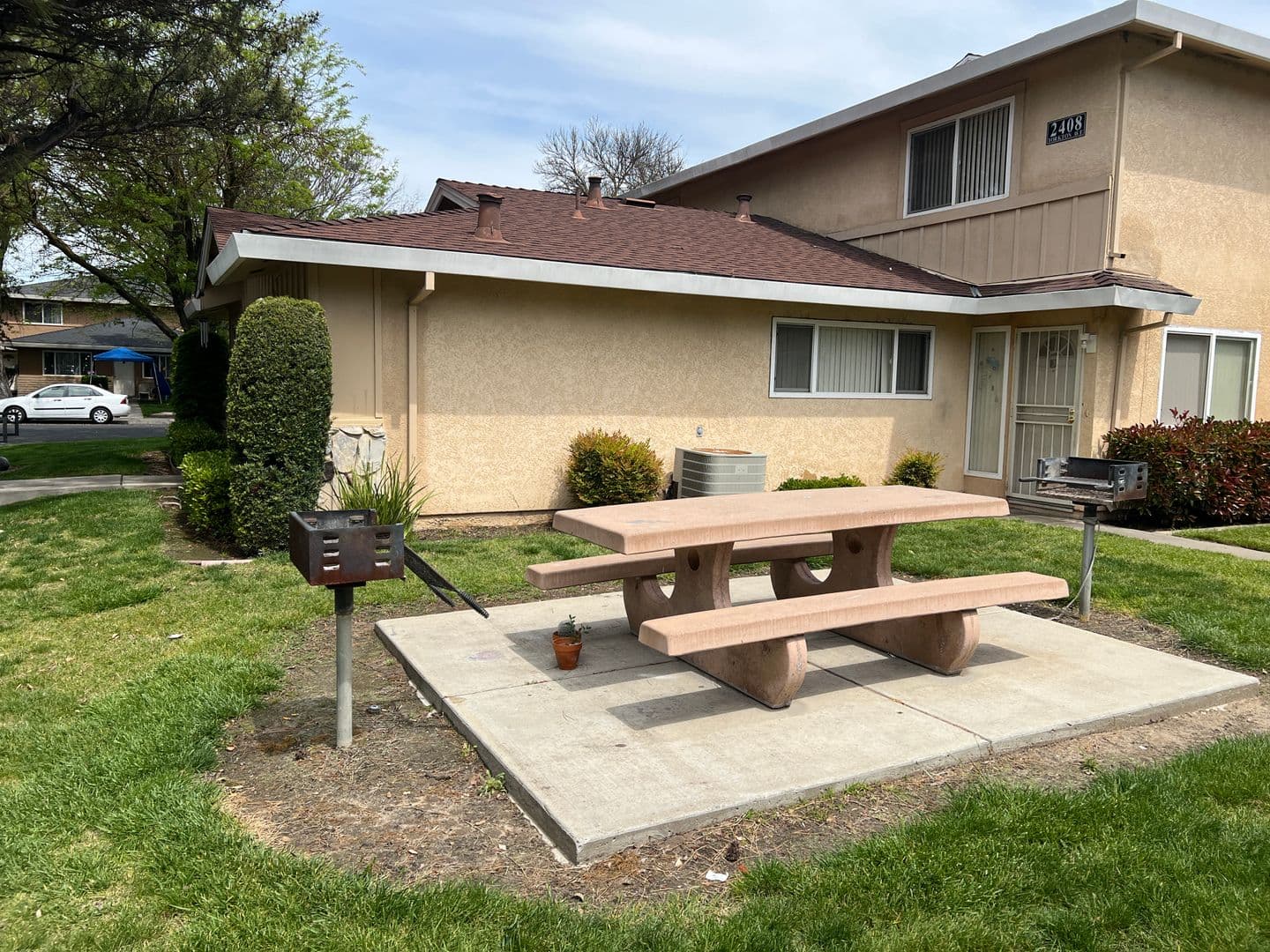 Modesto Condo: 2404 Yorkton Ave #3