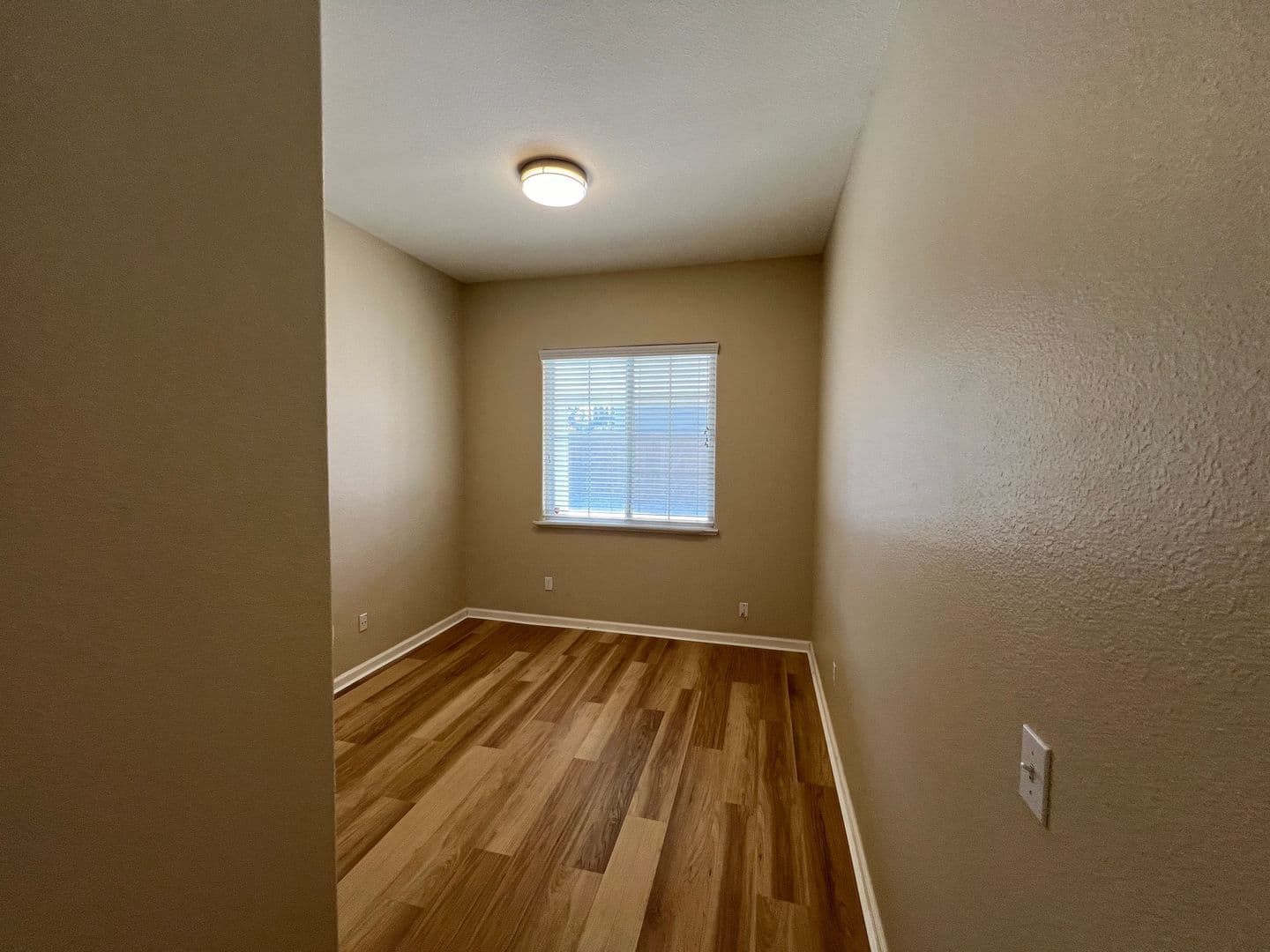 Modesto House: 2401 Latour Ct