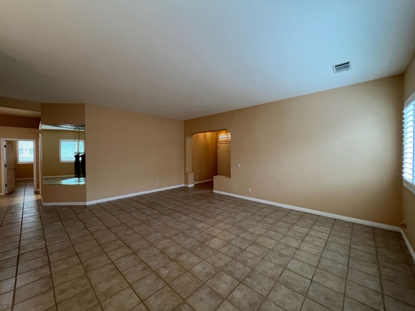 Modesto House: 1628 Snyder Ave