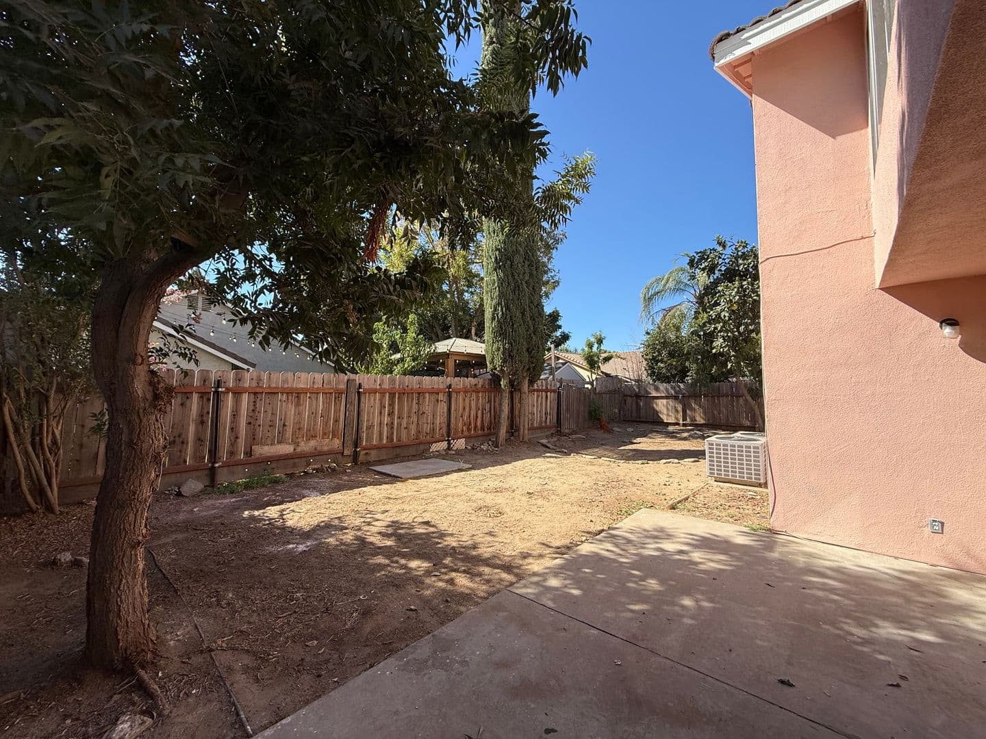 Modesto House: 3904 Wilkesboro Ave