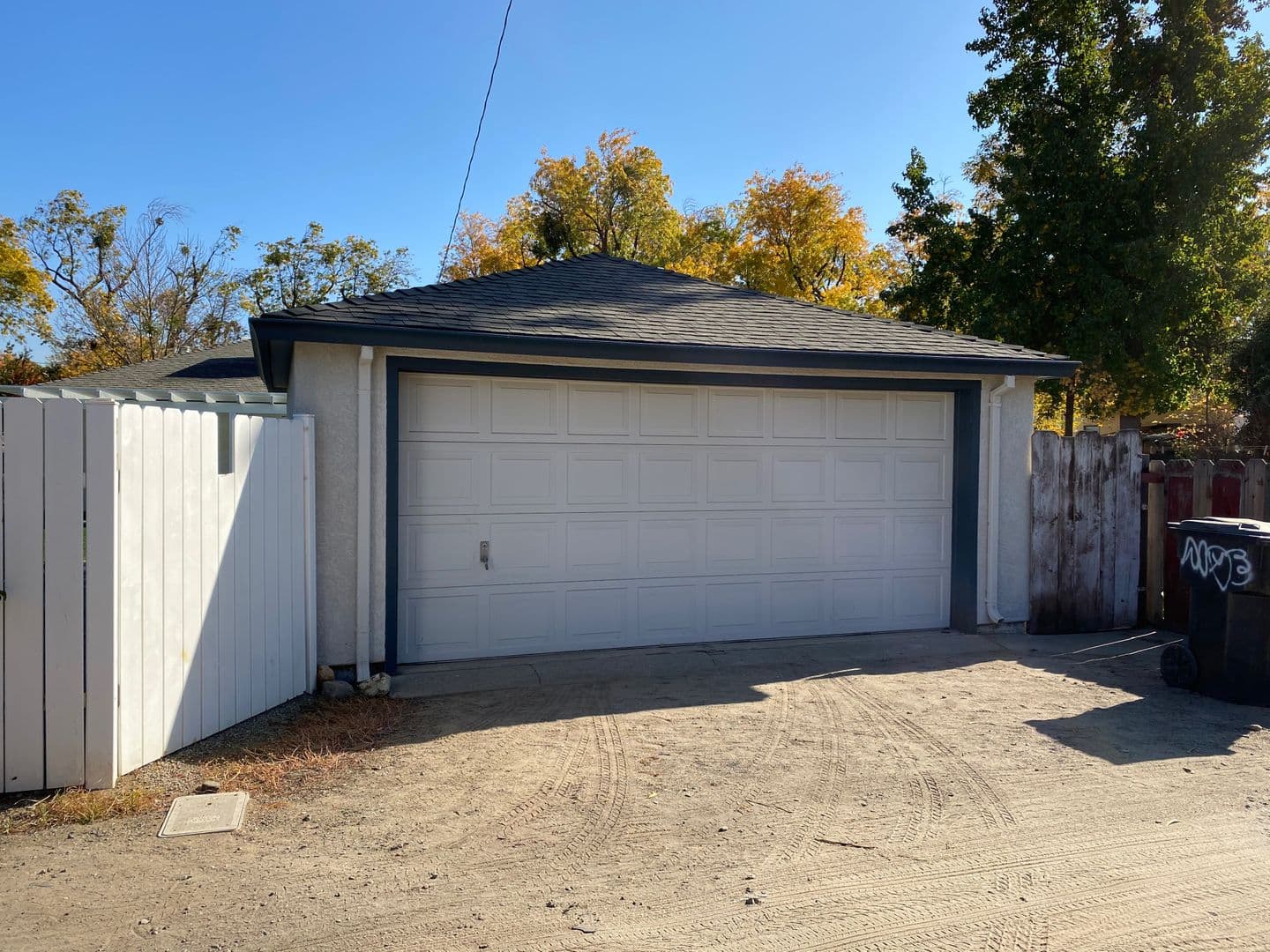 Modesto House: 517 El Cajon Ave