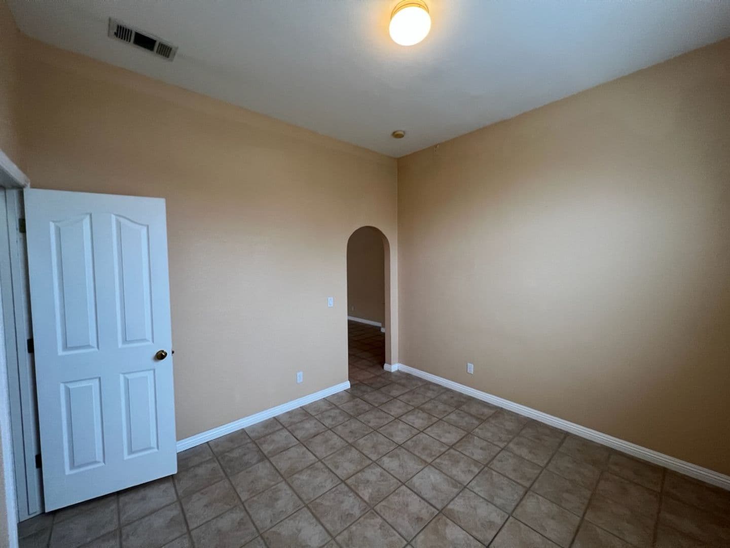 Modesto House: 1628 Snyder Ave