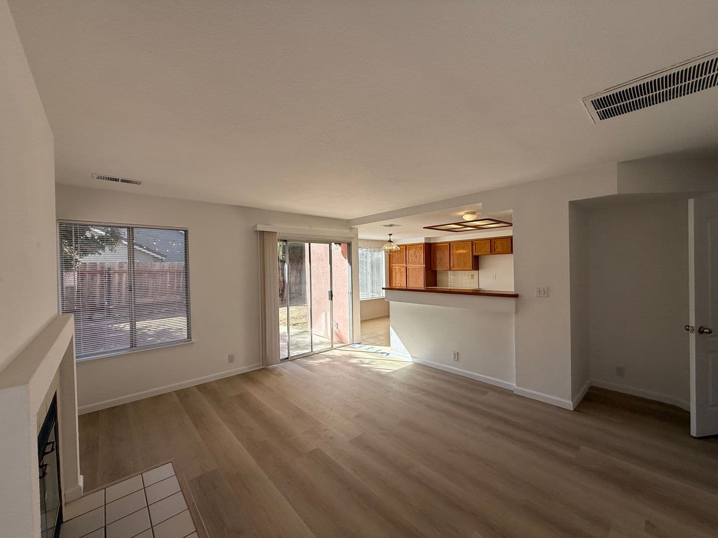 Modesto House: 3904 Wilkesboro Ave