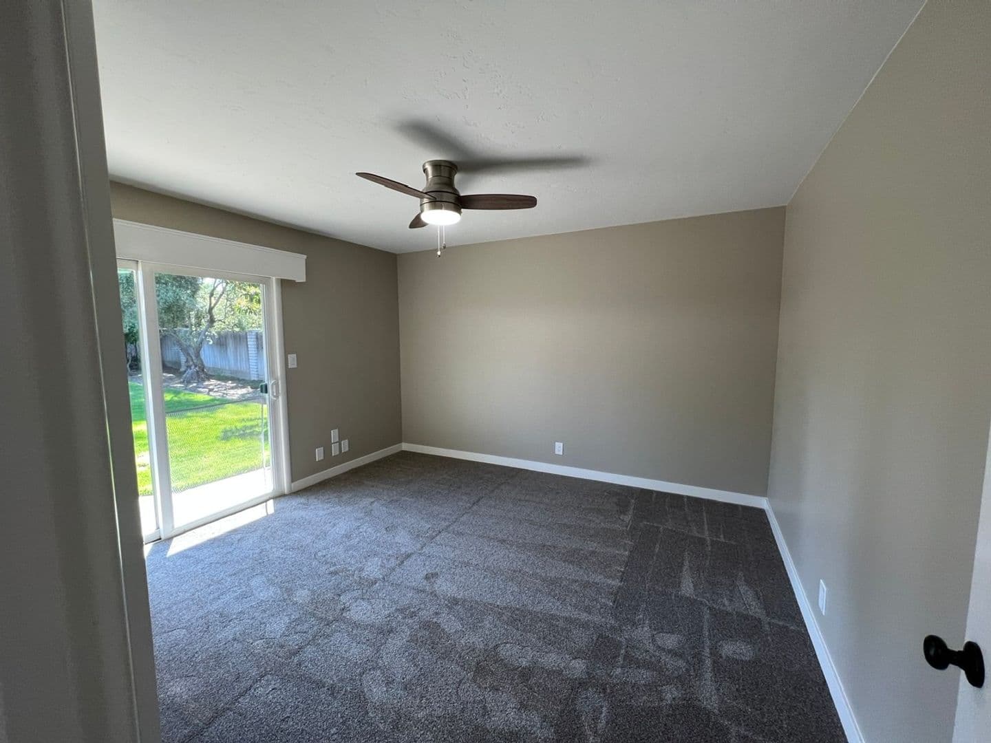 Modesto House: 418 Wentworth Ln
