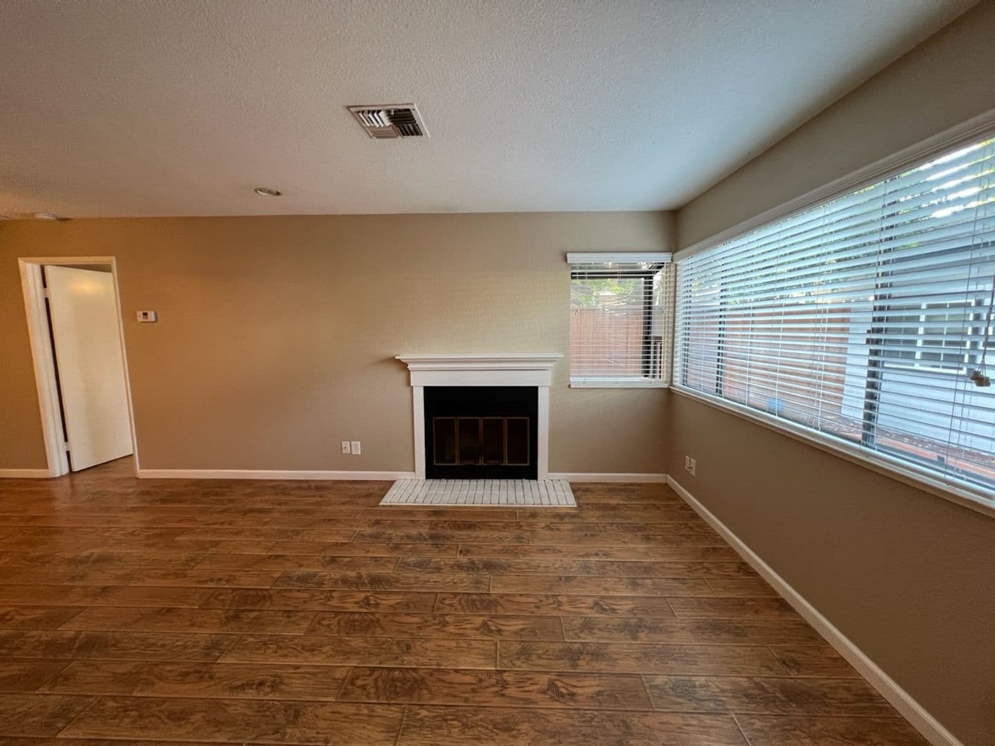 Modesto House: 3400 Kingswood Dr