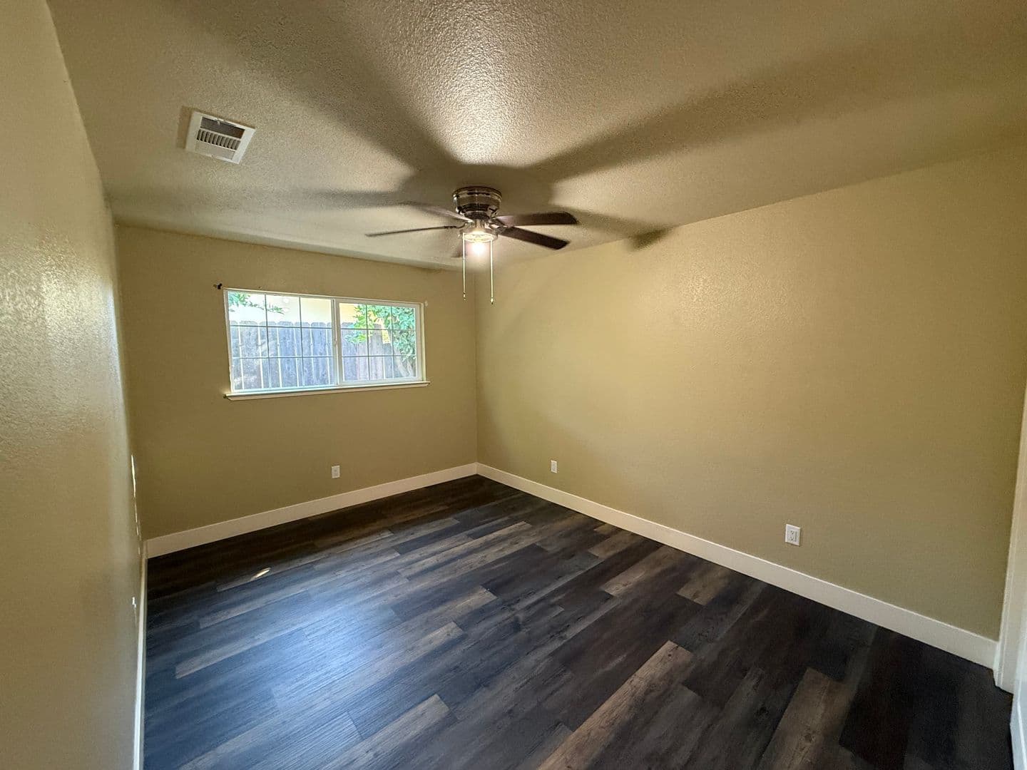 Turlock House: 2500 Barbara Way