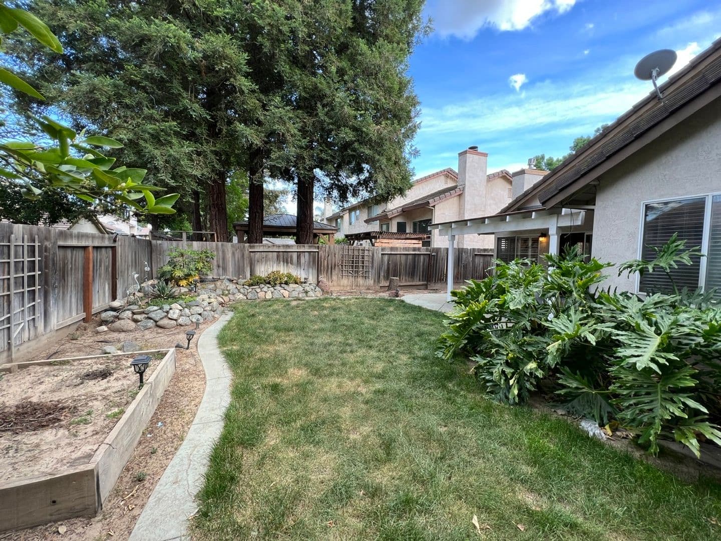 Modesto House: 3805 Wilmington Way
