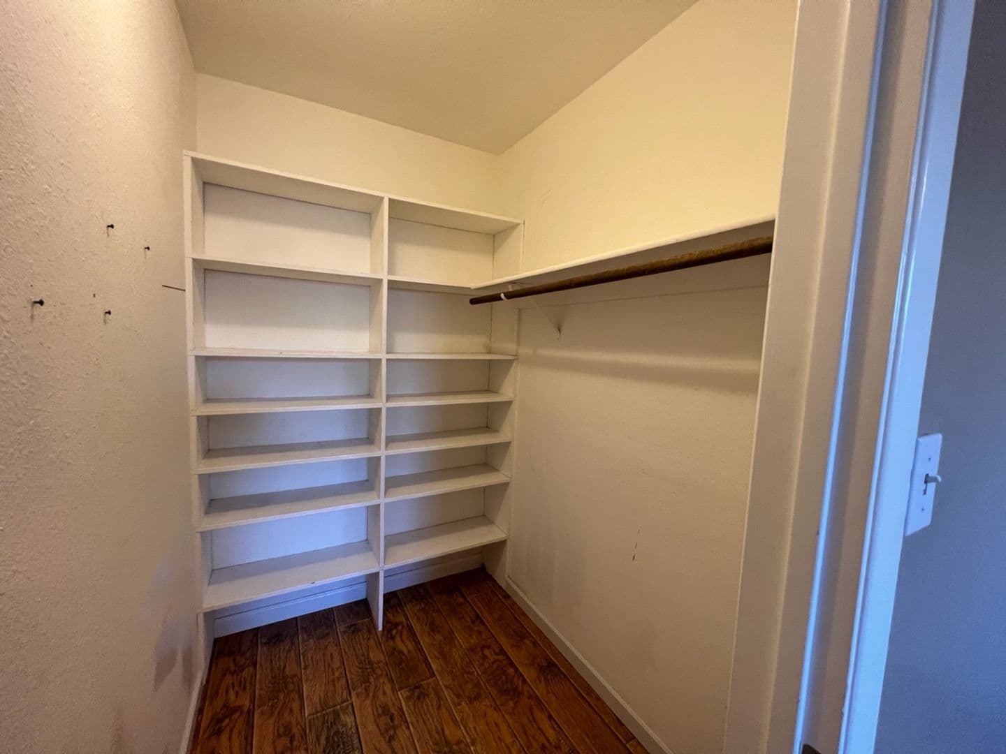 Modesto House: 3400 Kingswood Dr