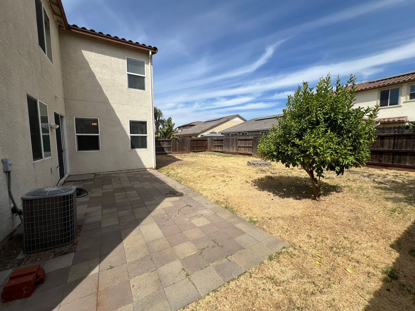 Modesto House: 2553 Acapulco Way