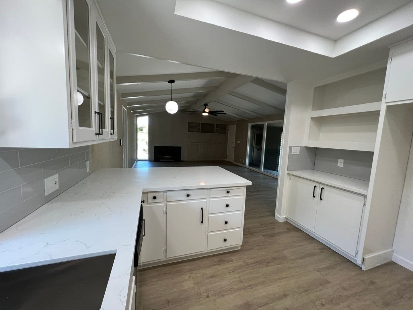 Modesto House: 418 Wentworth Ln