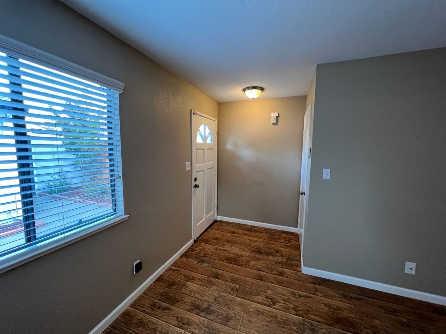 Modesto House: 3400 Kingswood Dr