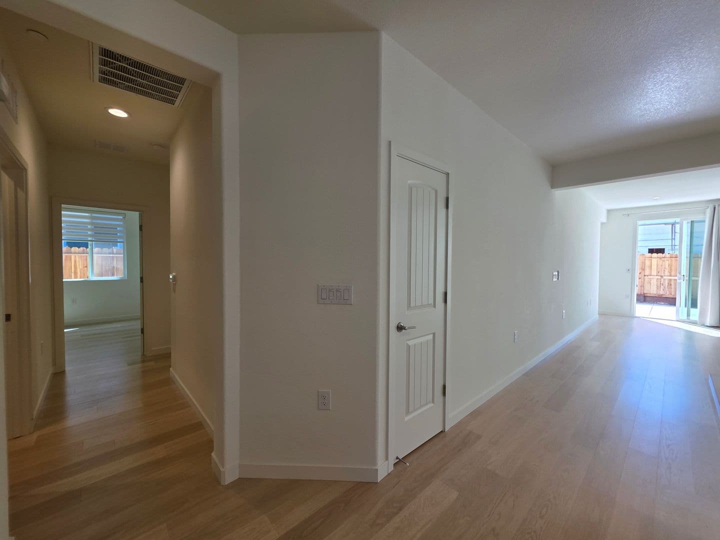 Modesto House: 2320 Ryder Ln
