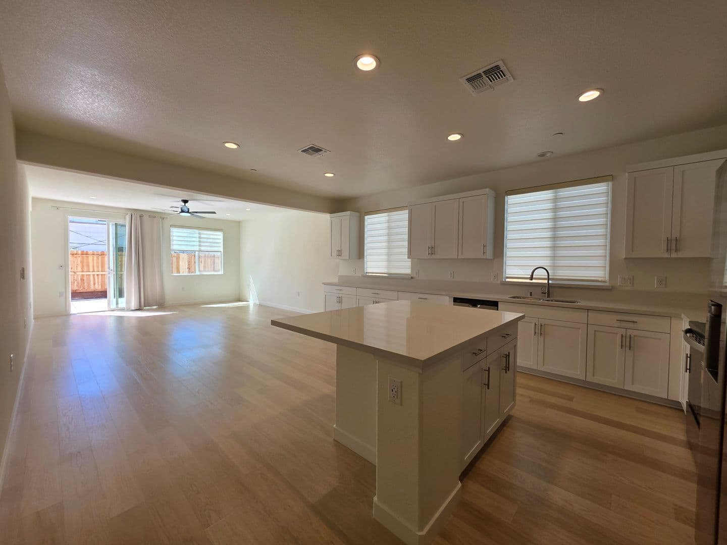 Modesto House: 2320 Ryder Ln