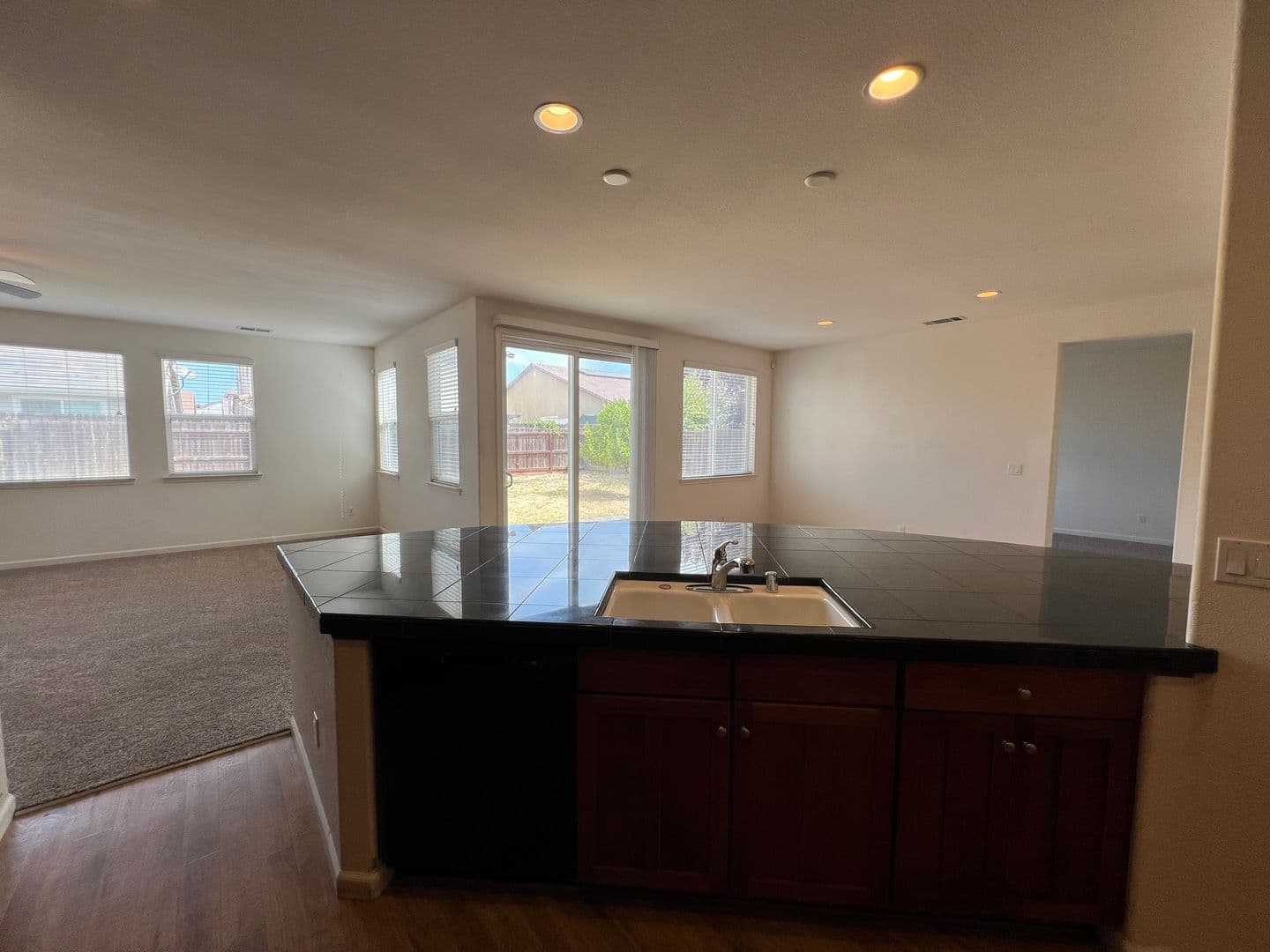 Modesto House: 2553 Acapulco Way