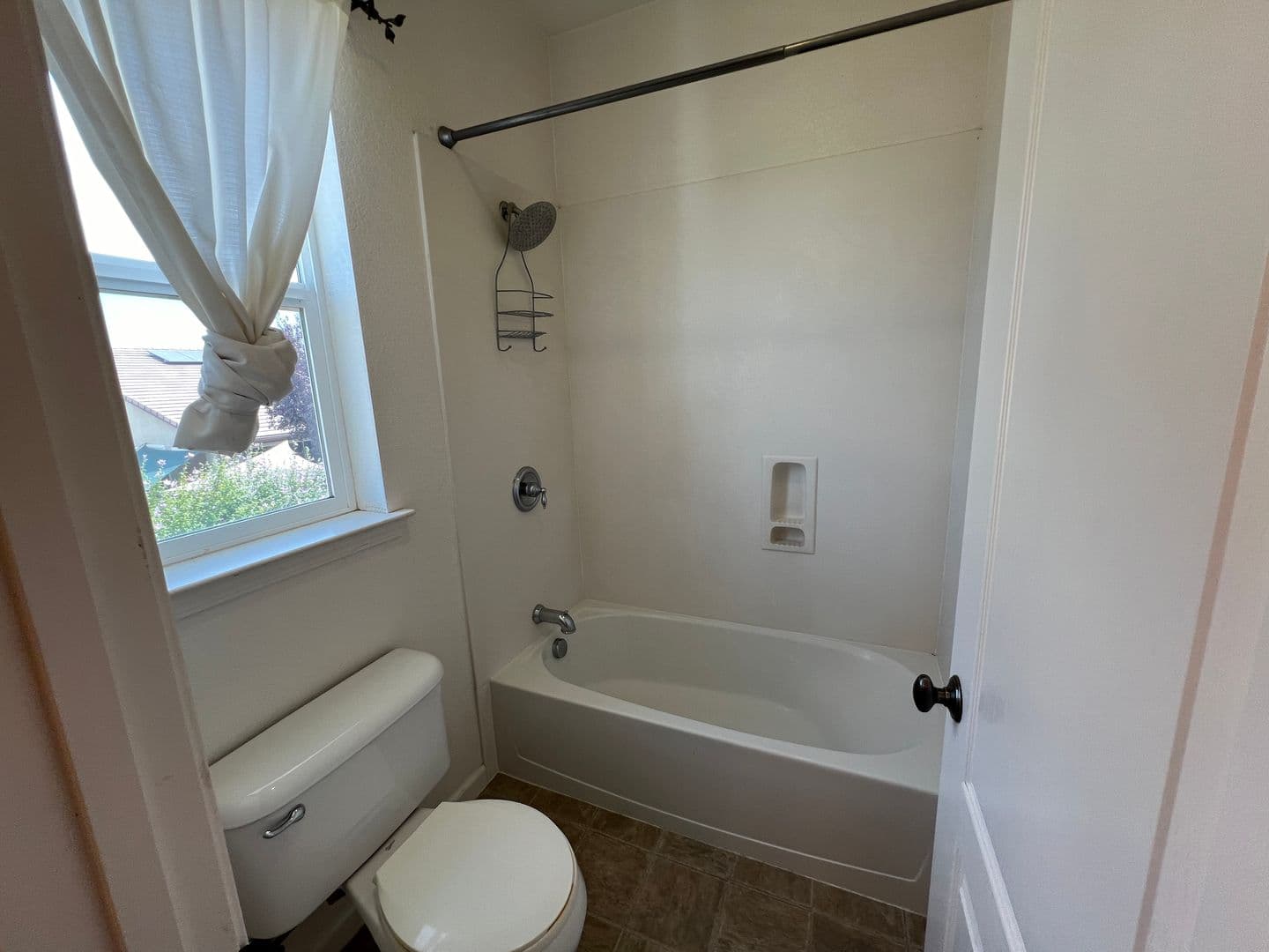 Modesto House: 2553 Acapulco Way