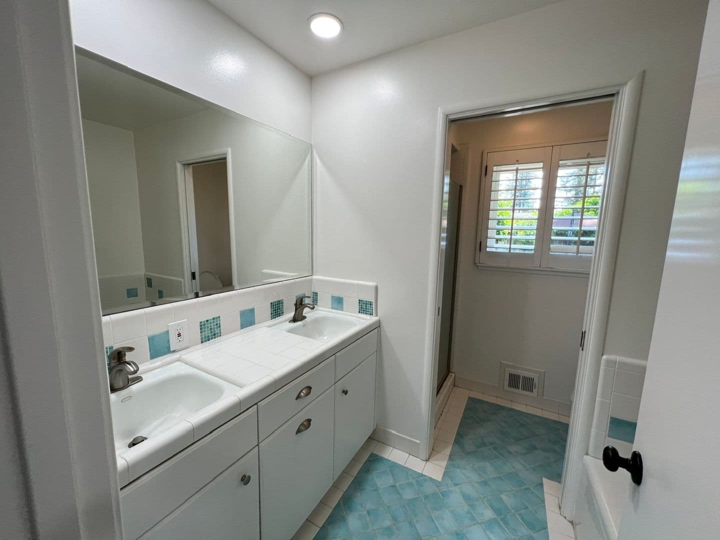 Modesto House: 418 Wentworth Ln
