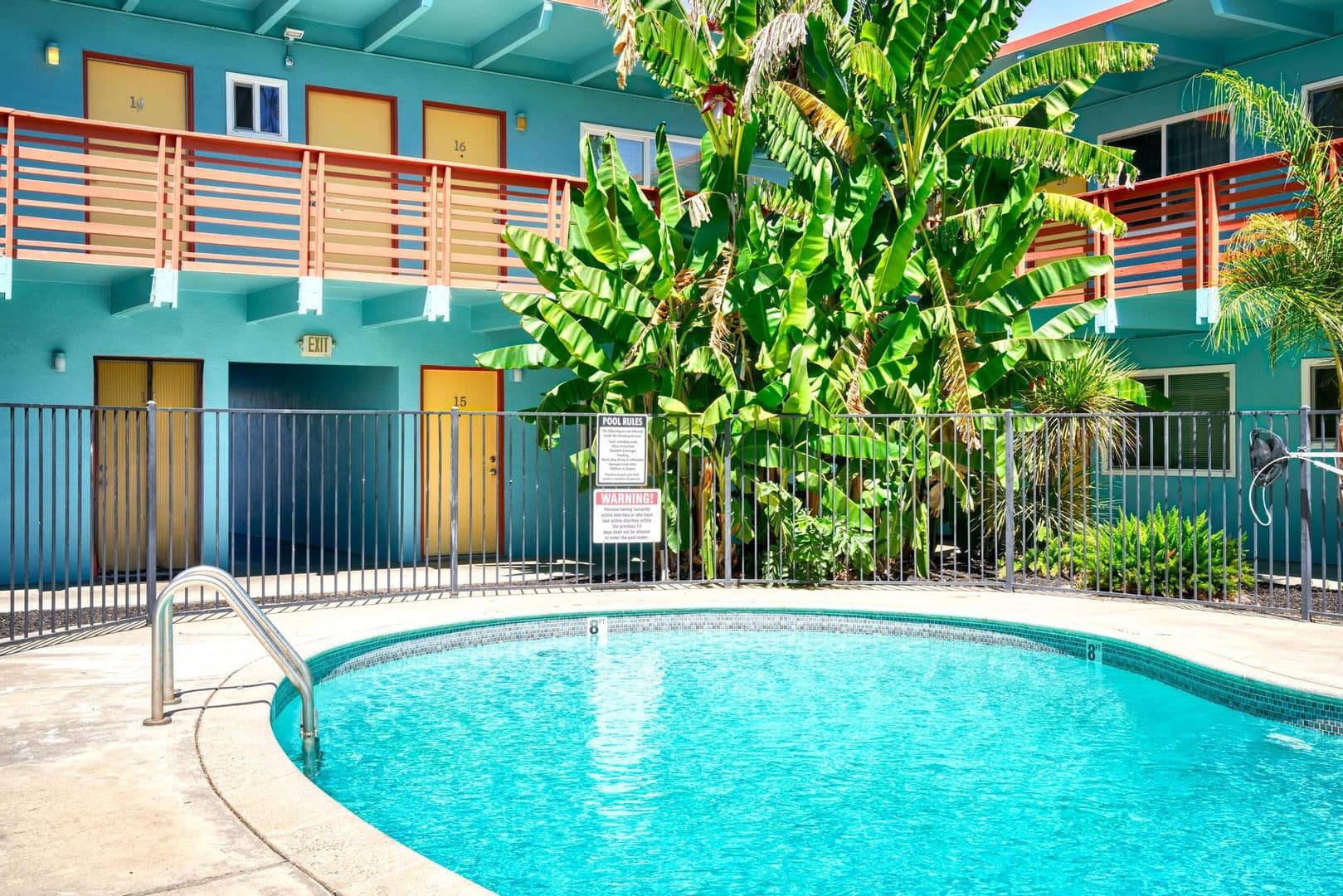 Modesto Apartment: 715 Tully Rd