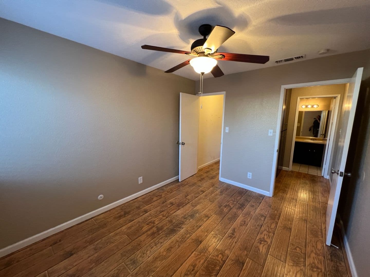Modesto House: 3400 Kingswood Dr
