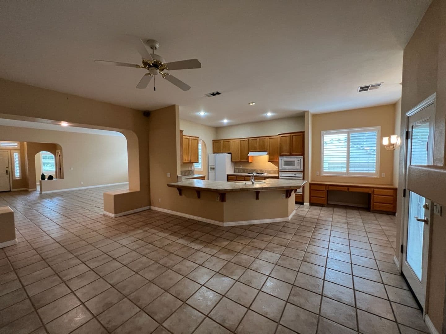 Modesto House: 1628 Snyder Ave