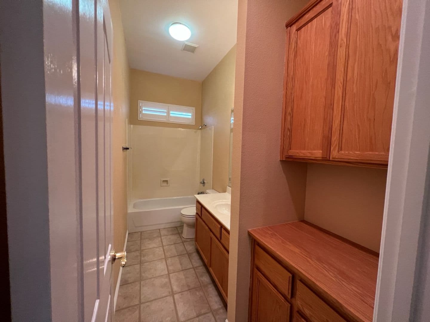 Modesto House: 1628 Snyder Ave
