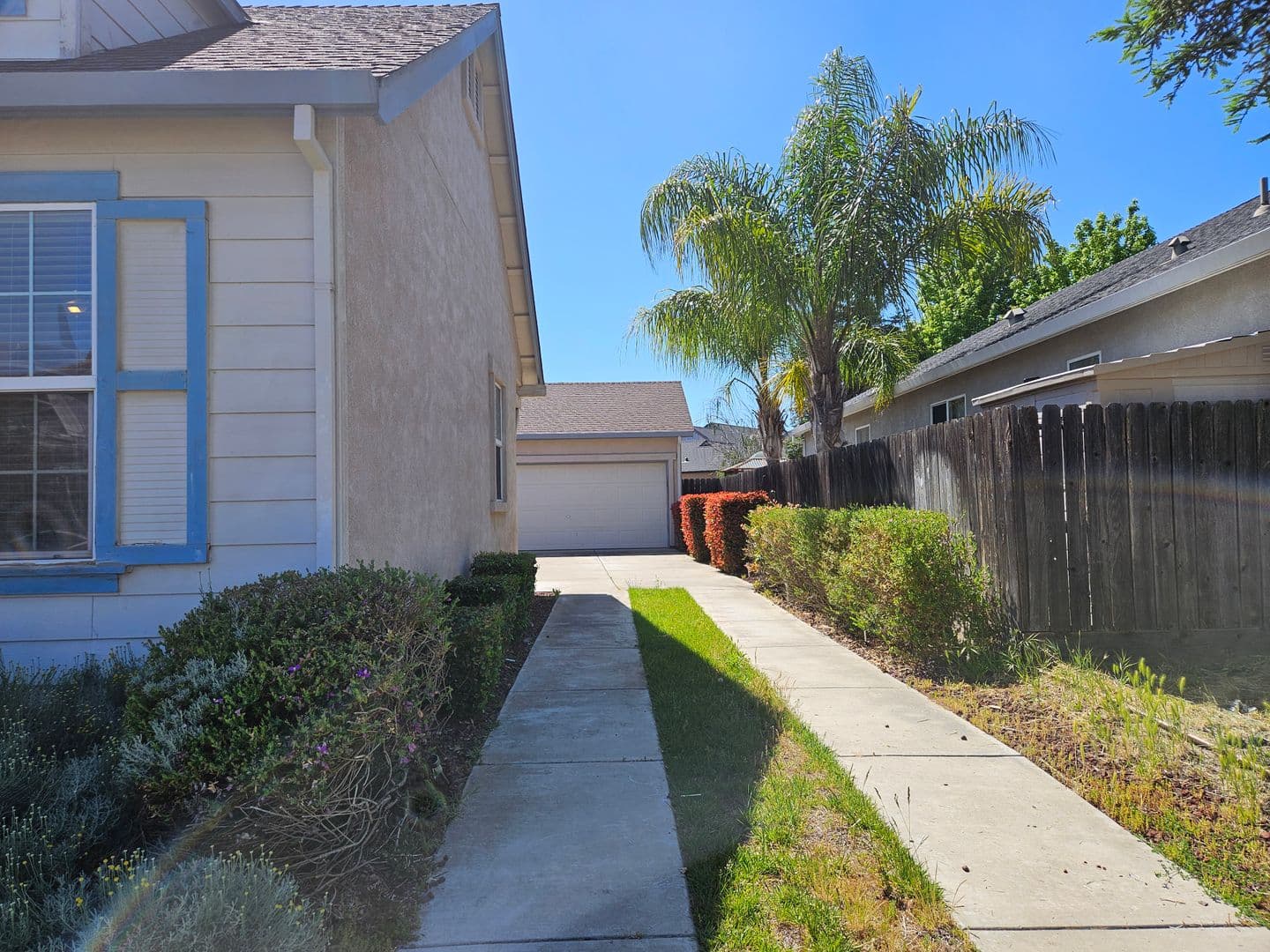 Manteca House: 1161 Syracuse Ln