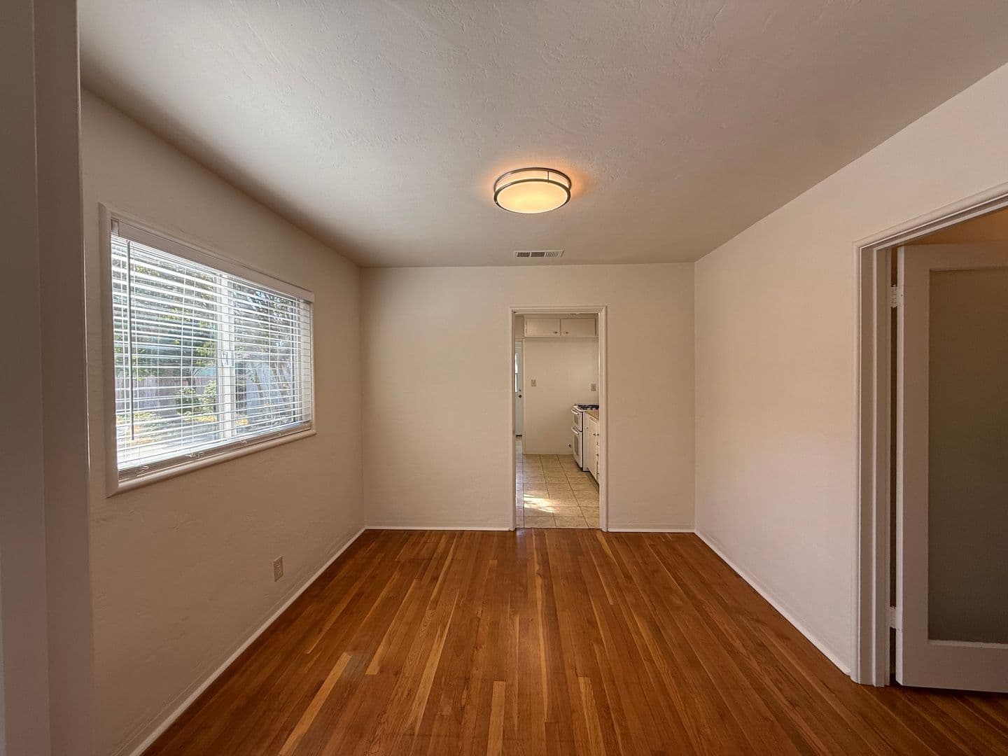 Modesto House: 517 El Cajon Ave