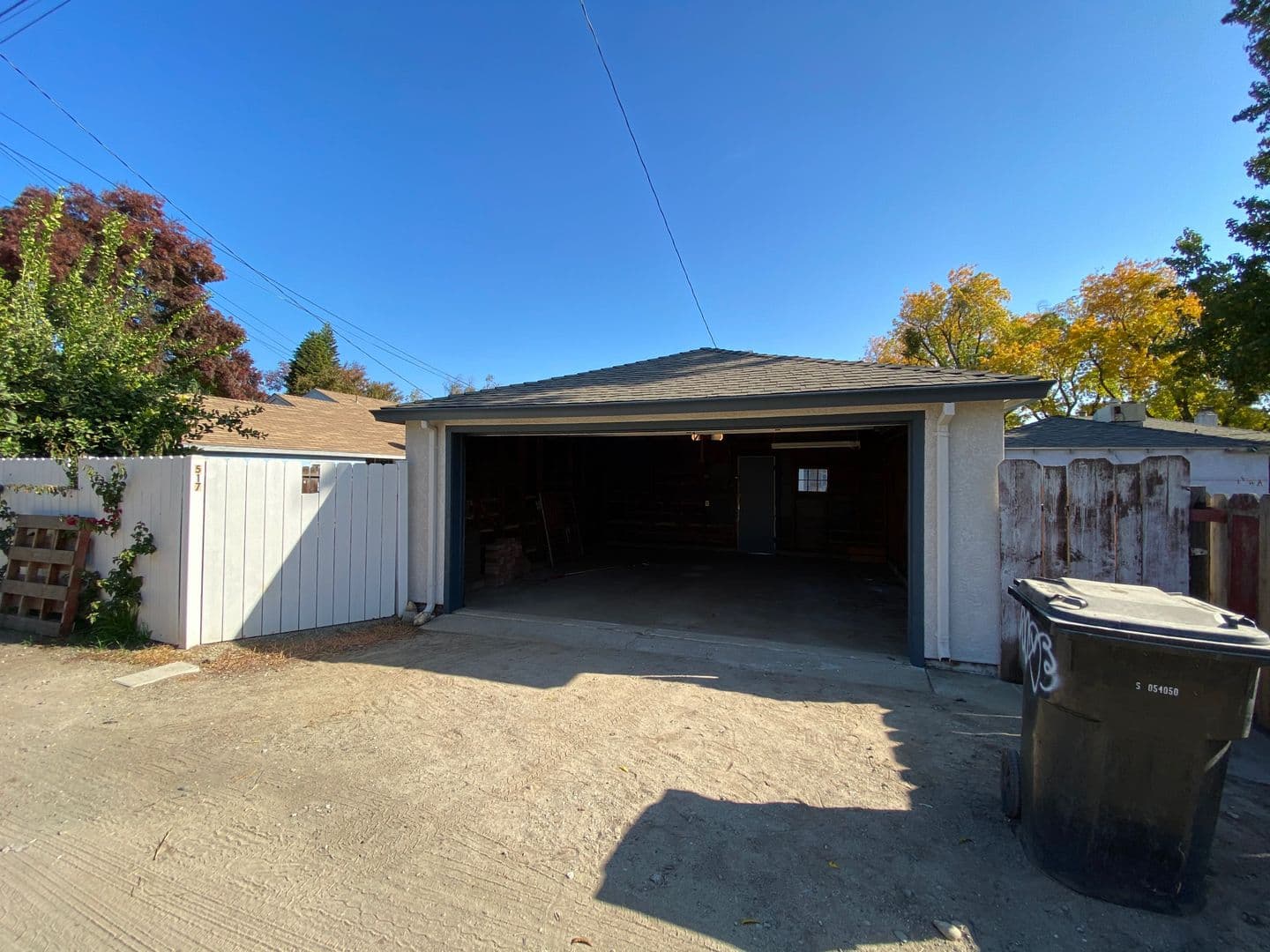 Modesto House: 517 El Cajon Ave