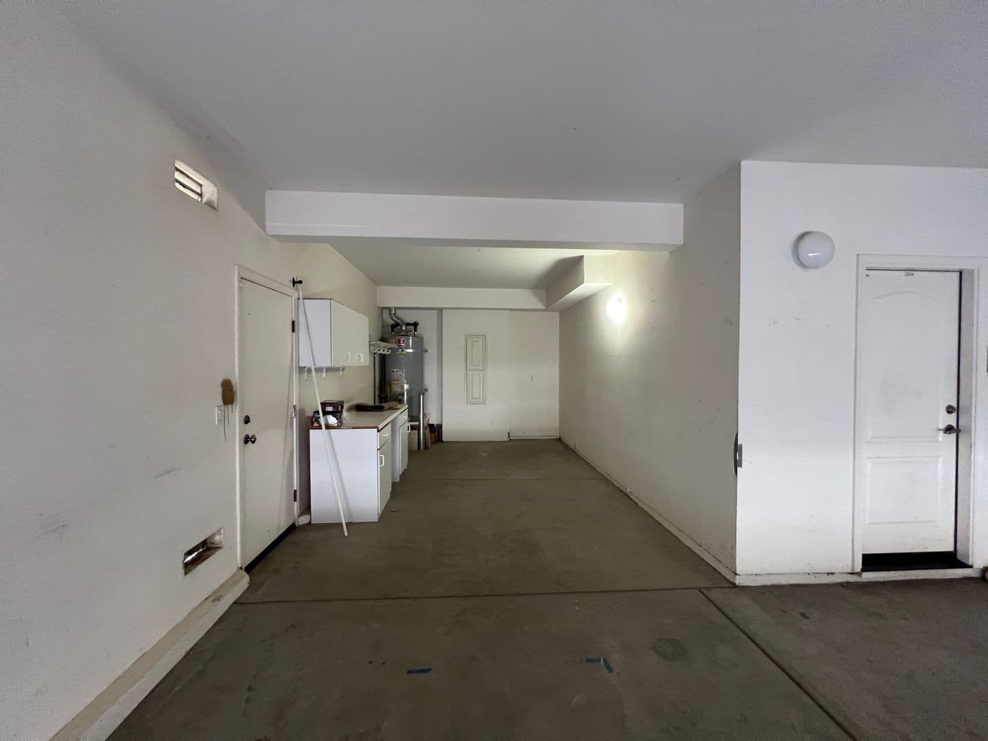 Modesto House: 2553 Acapulco Way