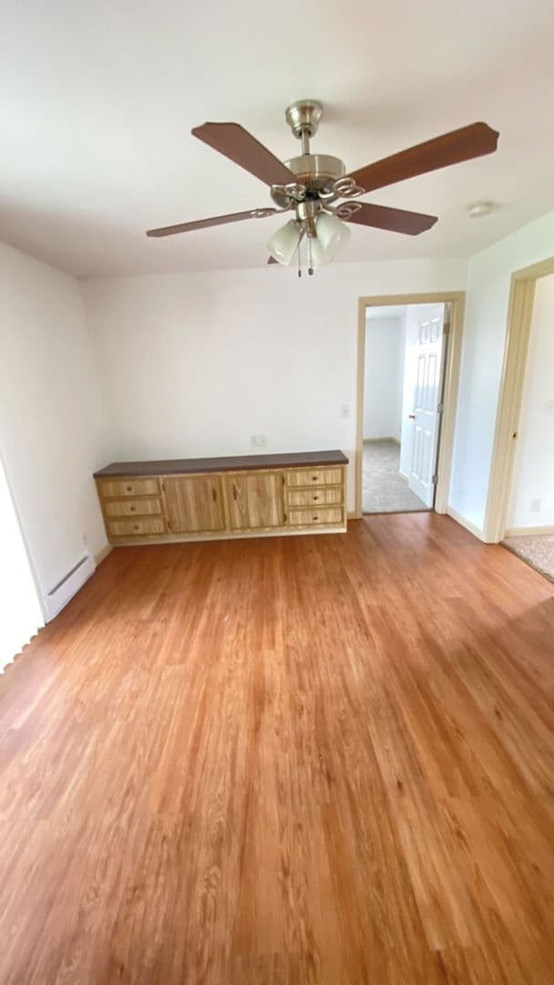 Nyssa House: 3255 Hwy 201