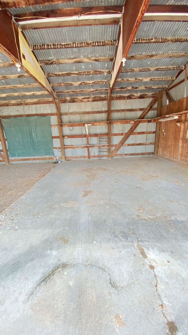 Nyssa House: 3255 Hwy 201