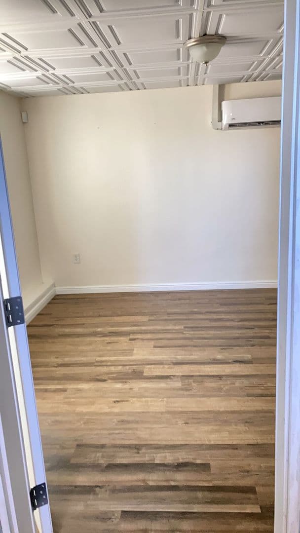 Caldwell House: 229 Logan St B101