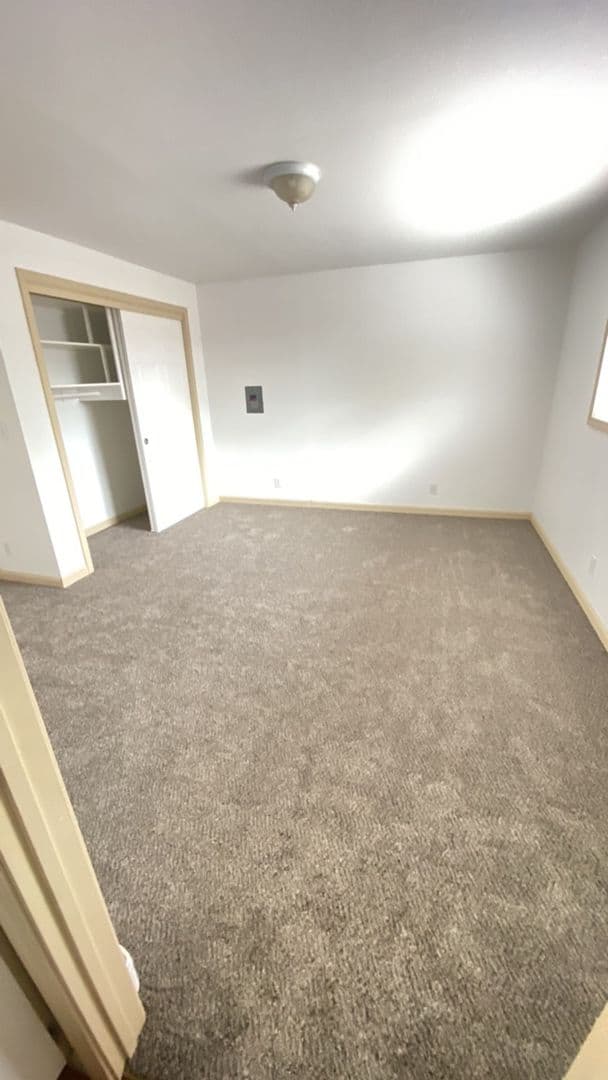 Nyssa House: 3255 Hwy 201